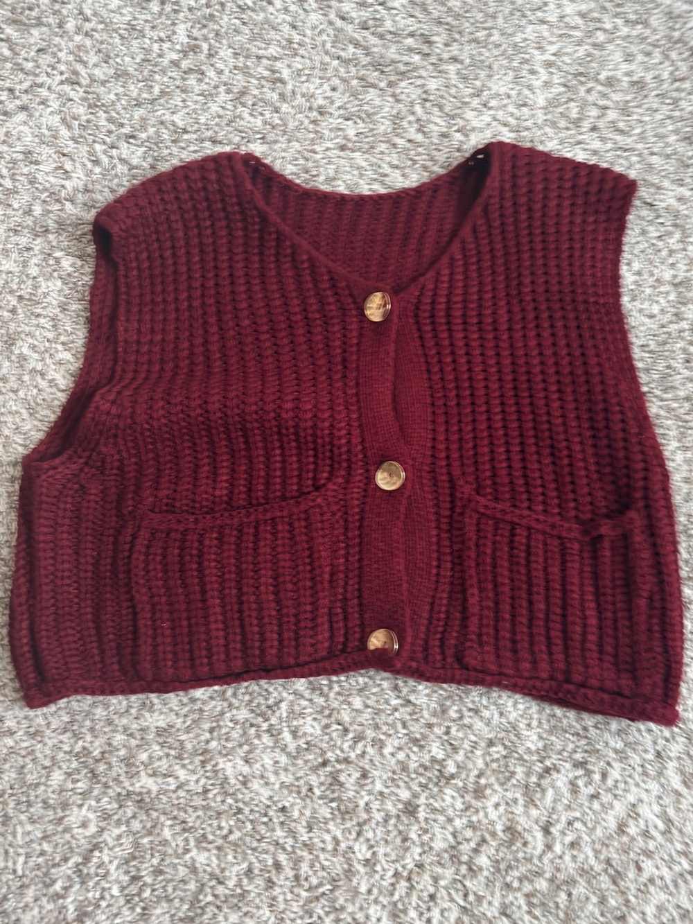 SHEIN Deep Burgundy Ribbed Knit Button-Front Sweater Vest